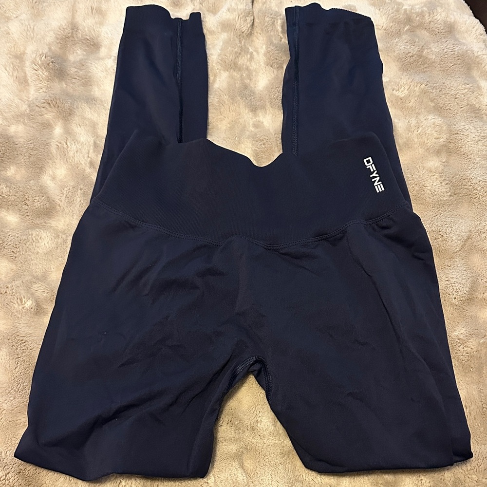 DFYNE Navy Leggings